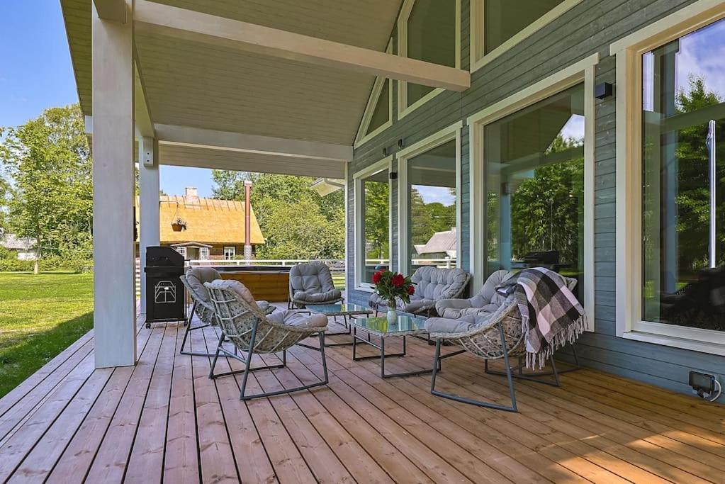 Modern Villa With Sauna & Hot Tub Hiiumaa 외부 사진