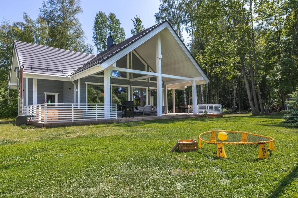 Modern Villa With Sauna & Hot Tub Hiiumaa 외부 사진
