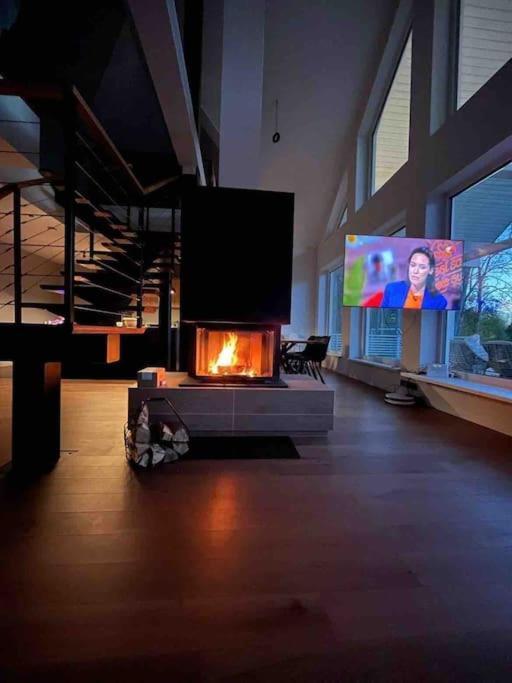 Modern Villa With Sauna & Hot Tub Hiiumaa 외부 사진