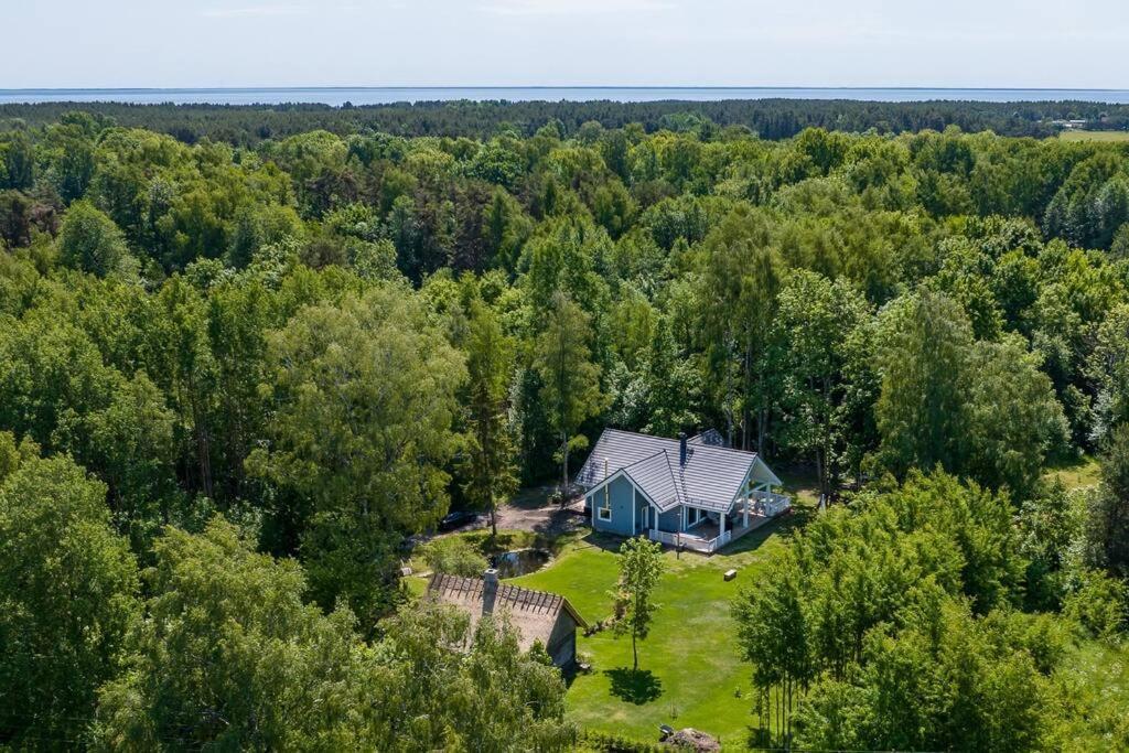 Modern Villa With Sauna & Hot Tub Hiiumaa 외부 사진